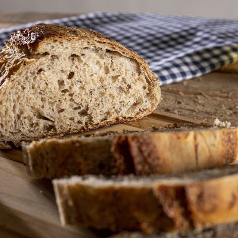 bread 5702703 1280