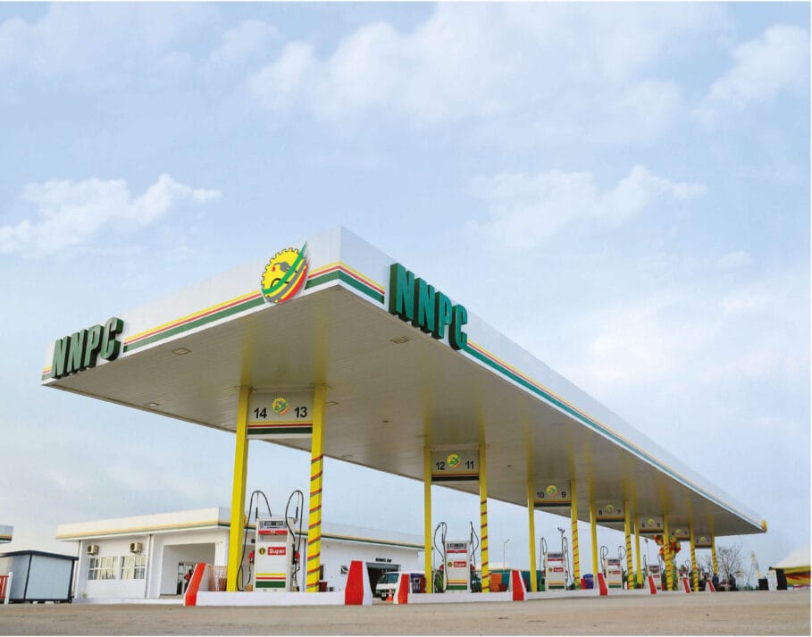 Nigerians Groan As NNPCL Again Increases Pump Price of Petrol