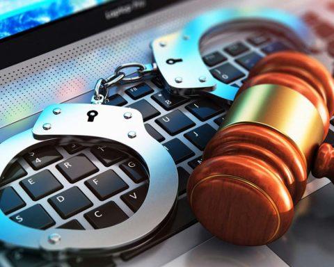 Court convicts five for Internet Fraud