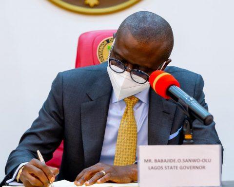 GOVERNOR SANWO-OLU presents 2022 budget