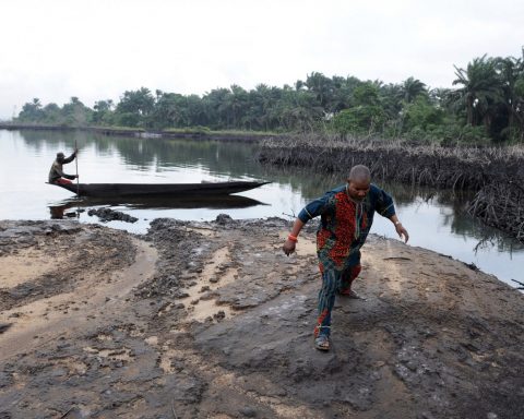 Land water bodies ruined by oil spillage