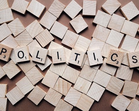 2023: Why Small Parties Should Stop Wobbling