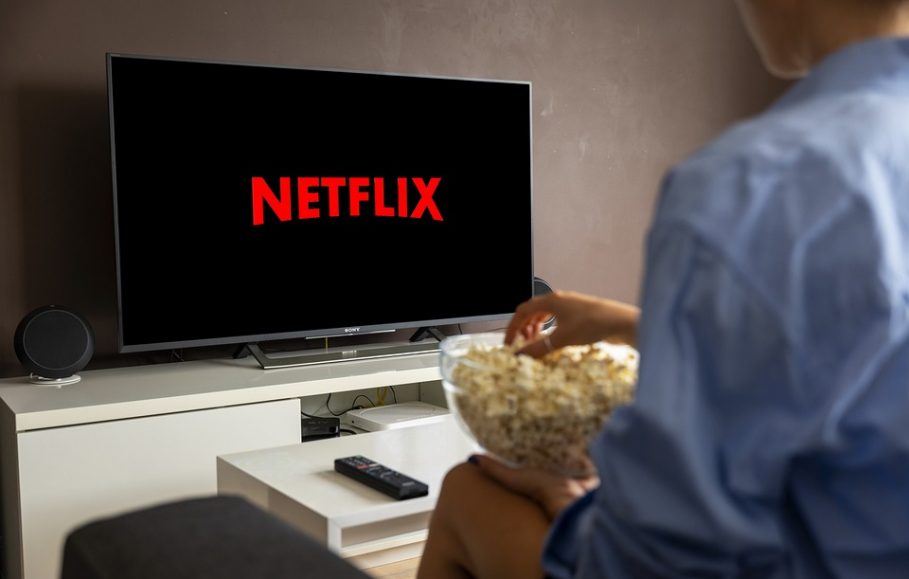 What To Watch On Netflix In July : ‘Titanic’, ‘The Lincoln Lawyer’, Others