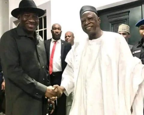 Ex-President Goodluck Jonathan (Left) and National Chairman of APC, Senatoer Abdullahi Adamu