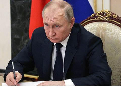 Russia Blacklists Another 43 Canadians