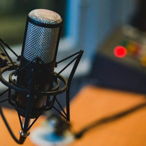 5 Proven Ways To Make Money From Podcasting