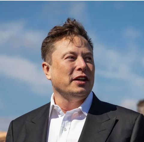 Top Two Billionaires, Bernard Arnault, Elon Musk, Lose $7.8 billion, As Wealth Drops