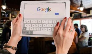 Google Stabs Self, Confesses More People Using Social Media Than Search Engine