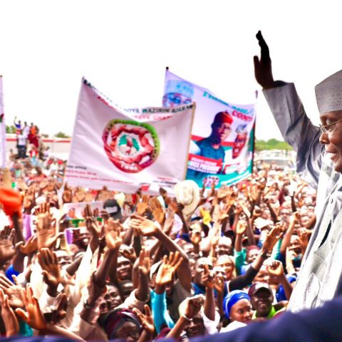 2023: Atiku, Ayu, Sambo Other PDP Stalwarts Receive 160,000 Decampees From APC