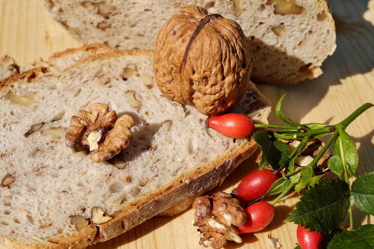 Your Guide To Getting Enough Fiber In Your Diet