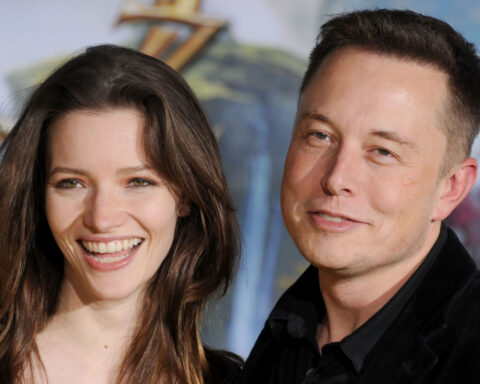 Elon Musk’s ex-wife, Riley, Asks Him To Buy, Delete Twitter