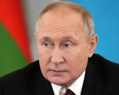 Russian Hackers, Killnet, Attack Four US Airports Amid War With Ukraine