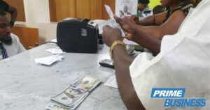 Naira Gains More As Exchange Rate Drops To N1,300/$1 At Official Market