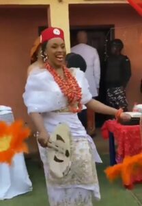 Chimamanda Adichie Is Now An Igbo Chief - PHOTOS