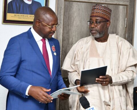 Sports, Water Resources Ministries Join Forces On 'End Open Defecation' Campaign