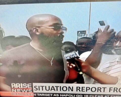 #NigeriaDecides2023: Banky W, Other Lekki Residents Protest Inability To Vote, As INEC Continues Results Collation