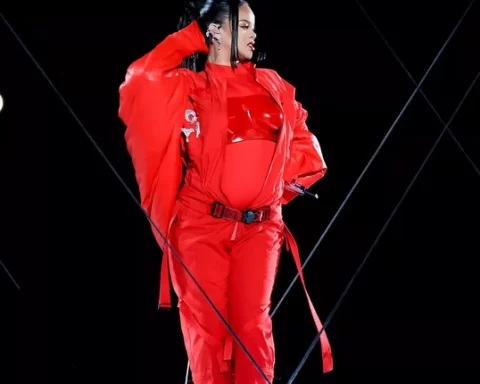 Rihanna Didn’t Get Paid For Super Bowl Halftime Performance, Here’s Why