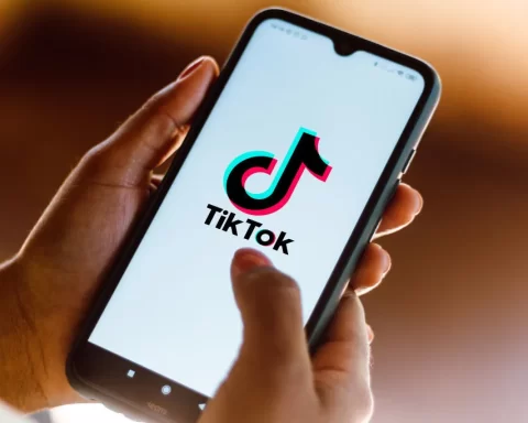 TikTok Introduces 1-Hour Time Limit For Users Under 18