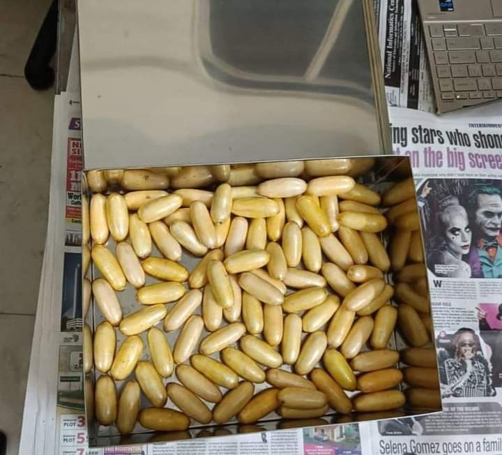 2 Nigerians Nabbed In Indian Airport With 167 Cocaine-filled Capsules Concealed In Stomach 