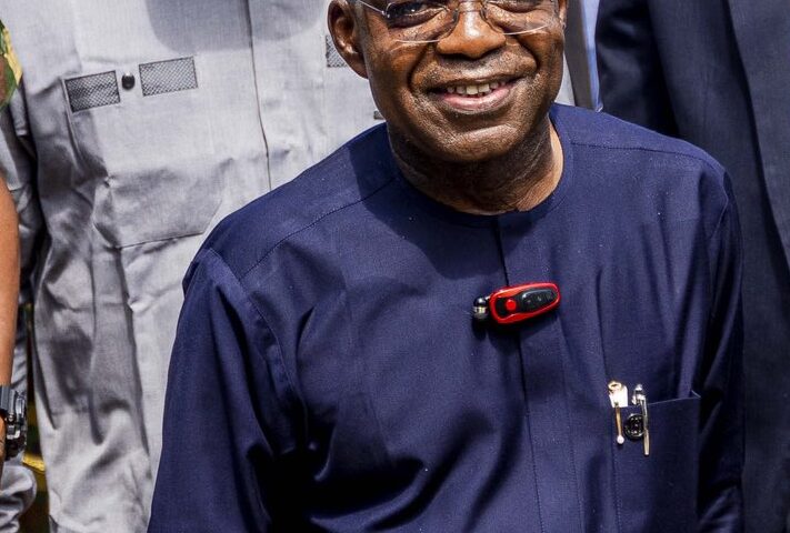 Otti Urges Abia Permanent Secretaries, To Support His Government, Demands Transparency