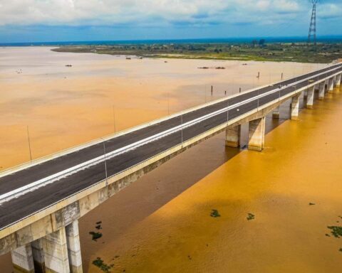South-East Governors Name Second Niger Bridge After Buhari