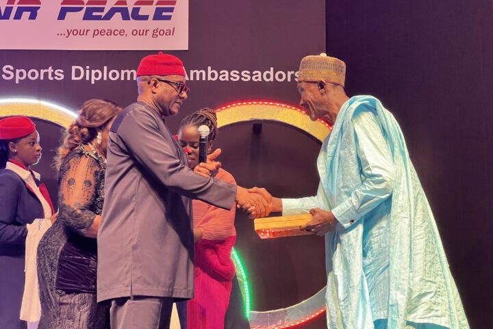 Air Peace’s Allen Onyema Honours Heroes Of 1976 Montreal Olympics, 1980 Golden Eagles