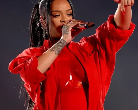 Rihanna Reportedly Welcomes Baby Number 2, A Girl!