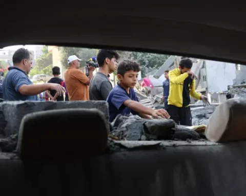 Gaza Conflict Update: Death Tops 5,000