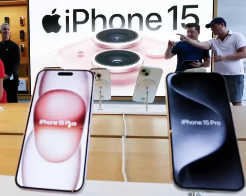 Apple To Address iPhone 15 Overheating Concerns, Vows Quick Fixes
