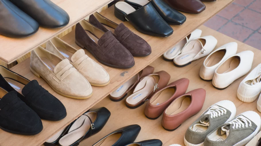 Shoe Sales