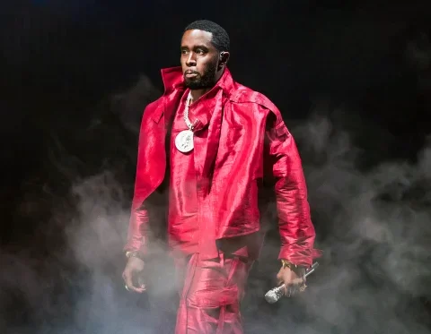 Diddy Combs Sued By Former Model In New Sǝxual Assault Claim