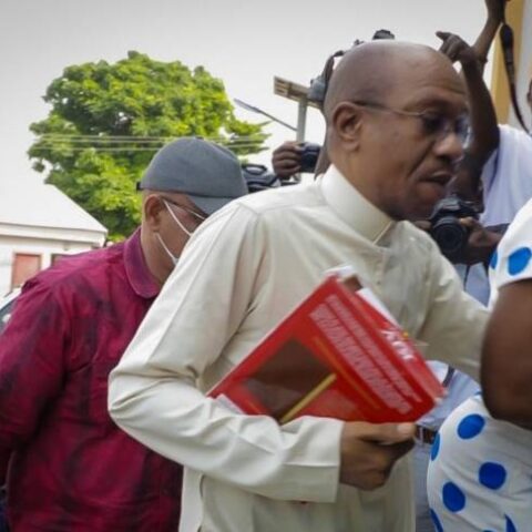 Court Orders EFCC To Produce Emefiele On November 8 Amidst Discrepancy