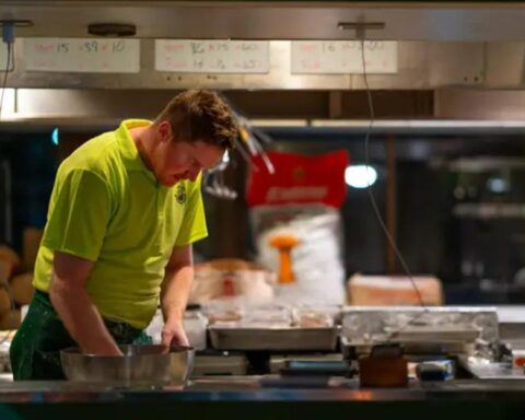 Irish Chef Alan Fisher Shatters Hilda Baci’s Records