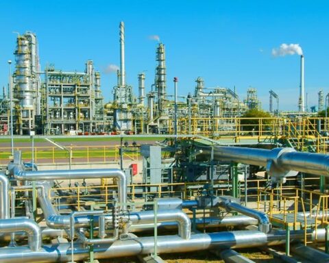 Nigerian Govt Faces $16 Trillion Loss From Decade-Long Natural Gas Flaring- Report