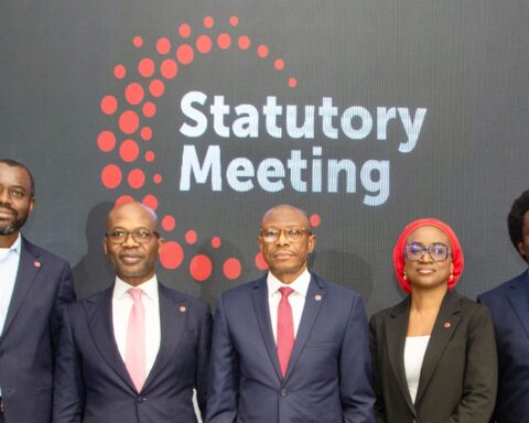 Shareholders Applaud Sterling HoldCo Performance, Leadership