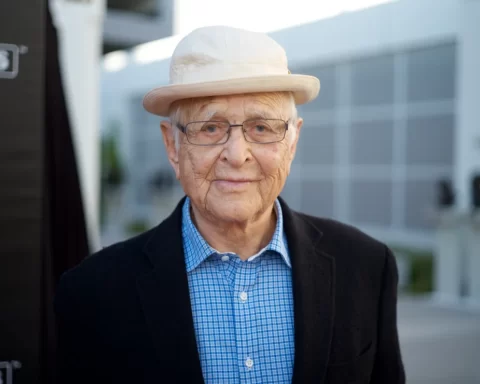 Norman Lear, Whose Comedies Changed the Face of TV, Dies At 101