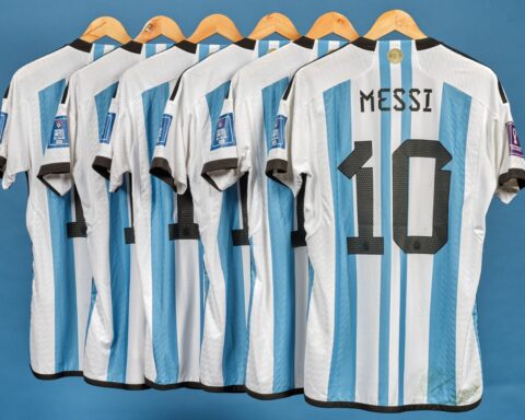 Messi's 2022 World Cup Jerseys Auctioned For N6.2 Billion