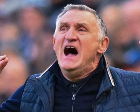 Birmingham City Appoints Mowbray As New Coach, Succeeds Rooney