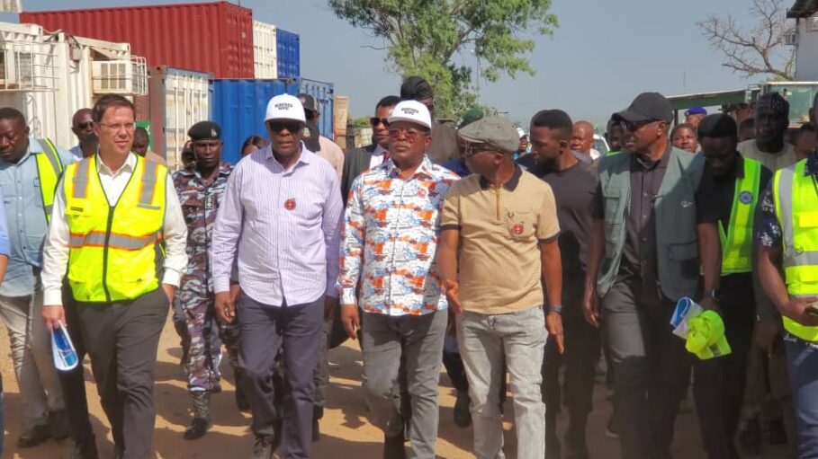 Umahi, Edun Inspect Abuja-Kaduna- Highway, Promises Speedy Rehabilitation, As Criminals, Bad Spots Worsen Commuters' Nightmare