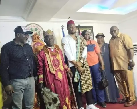 Rivers Monarch Honours Super Eagles Goalkeeper Nwabali With Chieftaincy Title