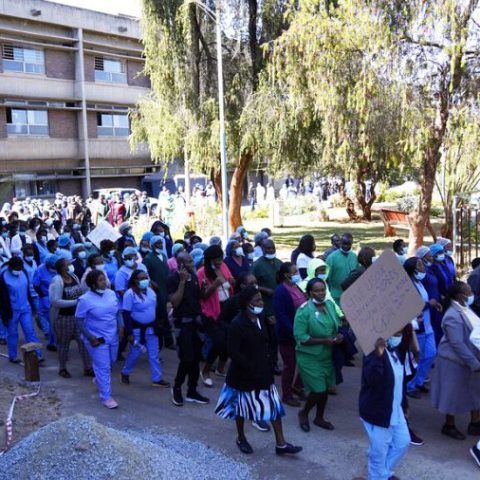 Zimbabwean Health Workers To Go On 2-Day Strike Over Poor Pay