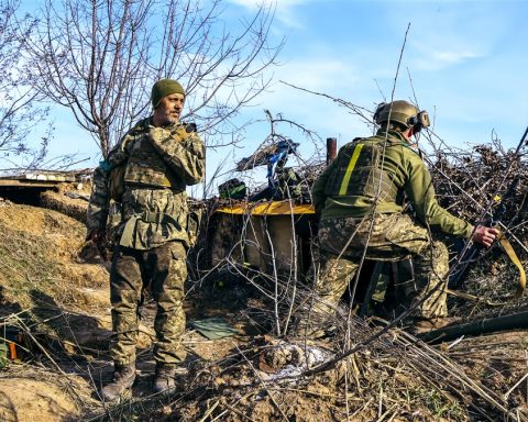US Warns Of Impending Fall Of Avdiivka To Russian Forces