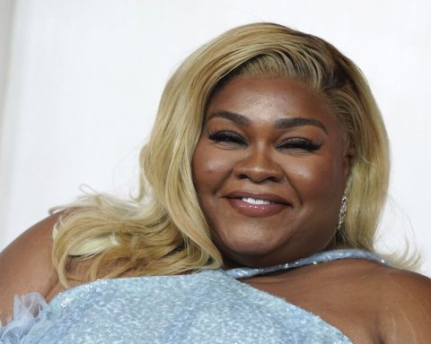 Da’Vine Joy Randolph Wins Best Actress In Supporting Role