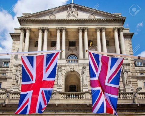Bank of England Eyes High Interest Rate Amidst Falling Inflation: Analysts Suggest June For Cut