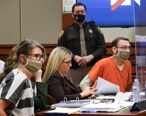 Parents Of Michigan School Shooter Sentenced To At Least 10years In Prison