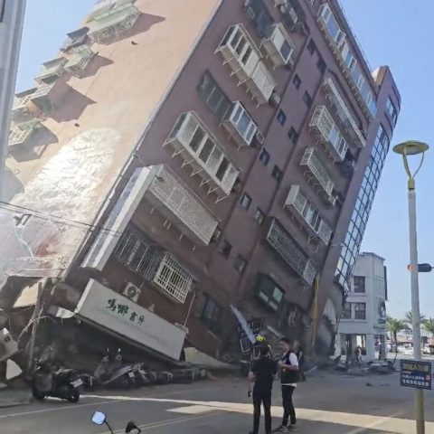 Just In: 7.4 Magnitude Earthquake Strikes Taiwan, Claims At least 4 Lives, Dozens Injured