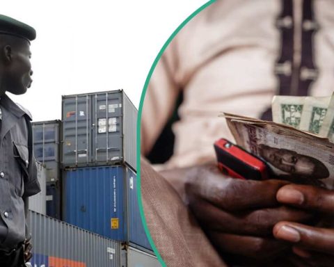 Exchange Rate For Customs Cargo Clearance Declines To N12go/$1 As CBN's Reforms Stabilize Forex Market