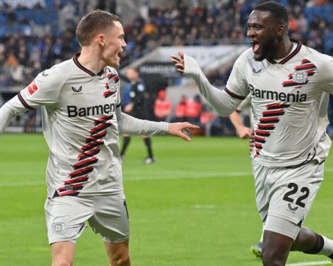 Boniface celebrate with Wirtz