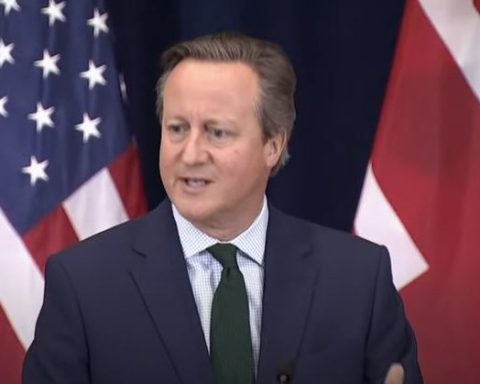 Ukraine's Security In Peril: UK's Diplomat Urges Swift Aid From US