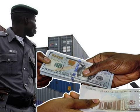 Customs FX Rate For Import Duties Higher than Official Rate, Rises To N1,330/$1 